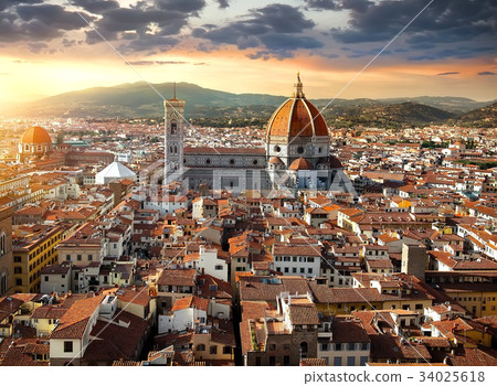 Maria del Fiore in Florence Maria del Fiore in Florence 34025618