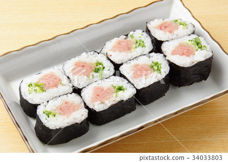 Green onion tuna roll 34033803