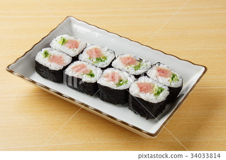 Green onion tuna roll 34033814