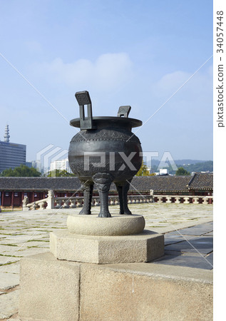 Censer，Kunjongjeon，Gyeongbok Palace 34057448