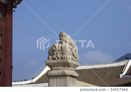 Statue, Kunjongjeon, Gyeongbok Palace 34057460
