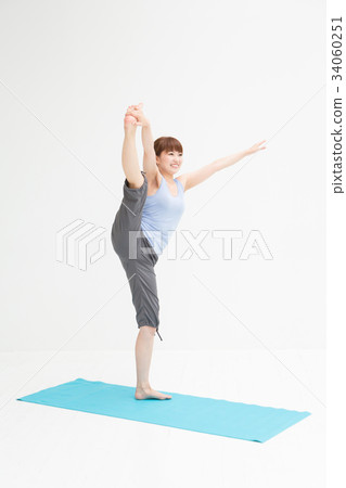 瑜伽女人 瑜伽女人 34060251