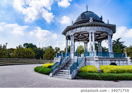 Tsurumai Park and Sogakudo Tsurumai Park and Sogakudo 34071759