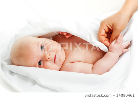 Beautiful baby girl 34090461