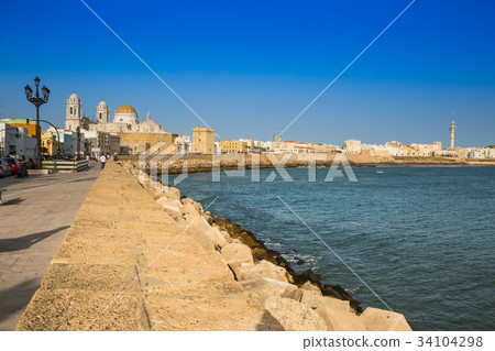 Cadiz, Spain. Seafront Cathedral Campo del Sur 34104298
