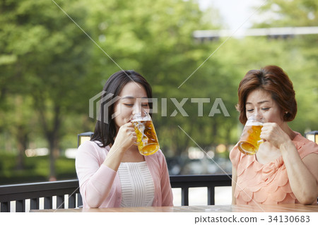 Mother, daughter, mother and daughter date Mother, daughter, mother and daughter date 34130683