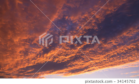 September Sky and Clouds Sunset (16: 9) 34145702