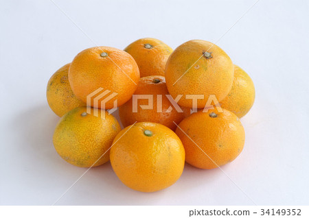 Mandarin orange  34149352
