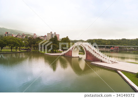 大湖公園湖邊倒映 34149372