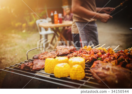 Family holiday vacation barbecue party. 34150544