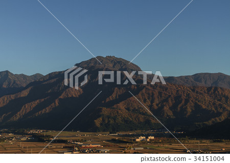 Landscape seen from the fall Urasa castle 34151004