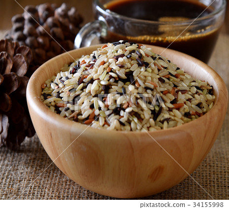 Rice mix seed in bowl on table 34155998