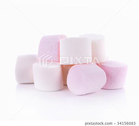 Marshmallow on white background 34156083
