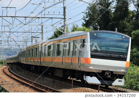 center lane  34157200