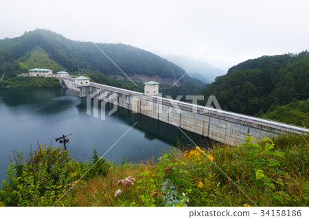 [Highest-purpose Japan's multipurpose dam] Kamogawa dam (Otome lake) Enbankment and lake surface 34158186