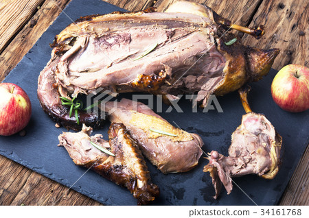 Appetizing roasted duck 34161768