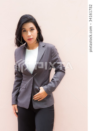 Portrait of a bussiness woman 34161782