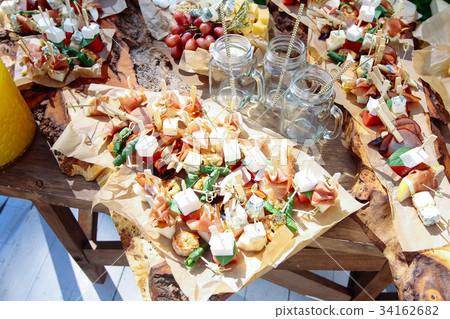 Beautifully decorated catering banquet table 34162682