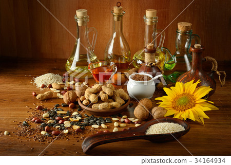 Still life seeds and oils useful for health 34164934