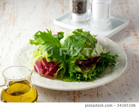 Mixed salad (green salad) 34165106