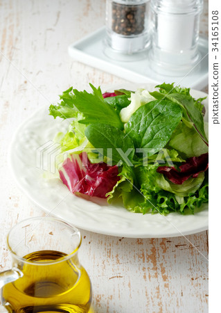 Mixed salad (green salad) 34165108