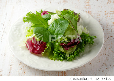 Mixed salad (green salad) 34165190