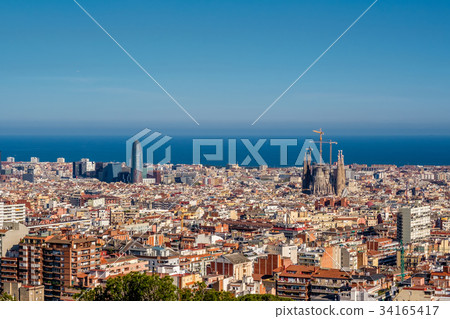 Barcelona cityscape overlook 34165417