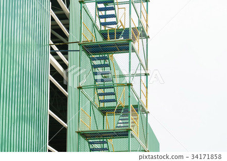 staircase supported by reinforced scaffolding staircase supported by reinforced scaffolding 34171858