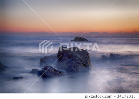 Orang,Daegu,Busan Orang,Daegu,Busan 34172315
