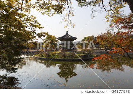 Kwangwonjeong (Treasure 1761), Gyeongbokgung Palace (Historic Site 117), Bukak Mountain, Jongno-gu, Seoul Kwangwonjeong (Treasure 1761), Gyeongbokgung Palace (Historic Site 117), Bukak Mountain, Jongno-gu, Seoul 34177978