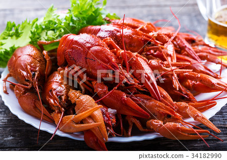 Plate of tasty boiled crayfish 34182990