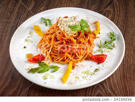 Fresh pasta bolognes 34184856