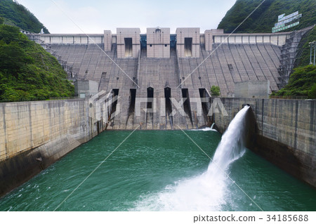 [Shizuoka Prefecture Tourist Attractions] Nagashima Dam Embankment 34185688