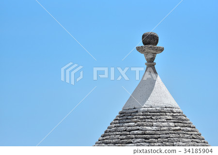 Trulli stone houses of Alberobello. Puglia, Italy 34185904