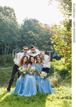 Groomsmen and bridesmaids 34188214
