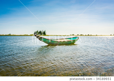 Alone boat in the river. HDR Alone boat in the river. HDR 34189931