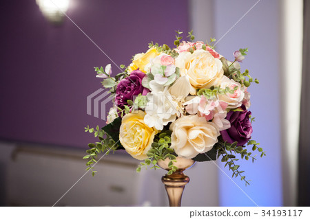 Beautiful wedding flower bouquet Beautiful wedding flower bouquet 34193117