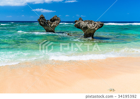 "Okinawa prefecture" Kouri island · Heart lock 34195392