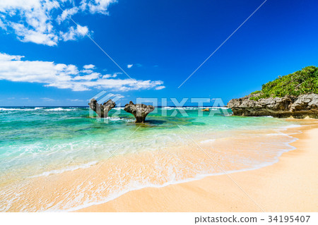 "Okinawa prefecture" Kouri island · Heart lock "Okinawa prefecture" Kouri island · Heart lock 34195407