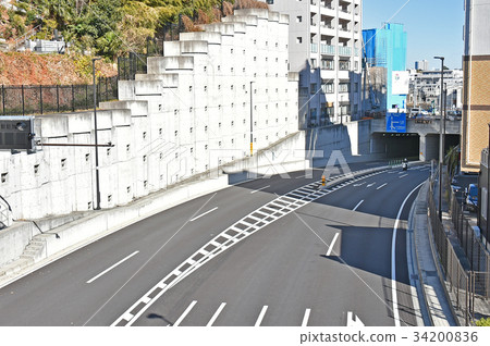 戶塚地下通道西部 34200836