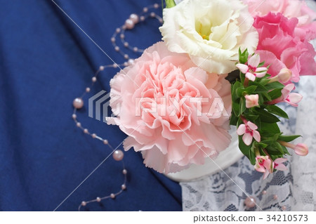 Turquoise Carnation Flower Arrangement Turquoise Carnation Flower Arrangement 34210573