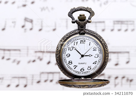 Old pocket watch 34211070