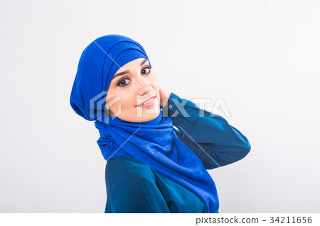 Portrait of young muslim woman wearing traditional 34211656