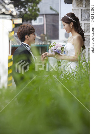Marriage, newlyweds, marriage preparation Marriage, newlyweds, marriage preparation 34212865