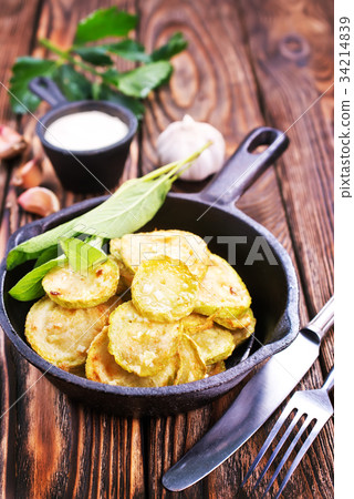 fried zucchini fried zucchini 34214839