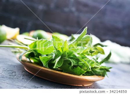 ingredients for mojito 34214850