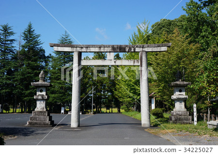 Samurai Shrine in Tsuyama City, Okayama Prefecture: Torii at the entrance Samurai Shrine in Tsuyama City, Okayama Prefecture: Torii at the entrance 34225027
