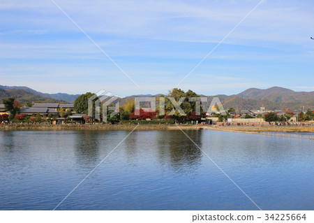 Katsura River in front of Arashiyama Mountain  34225664
