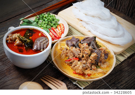 Thai Food : "Kanom Jeen Nam Ya Kai" Thai Food : "Kanom Jeen Nam Ya Kai" 34228605