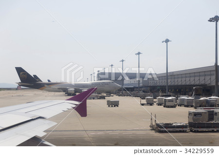 Kansai International Airport Freight Terminal 34229559